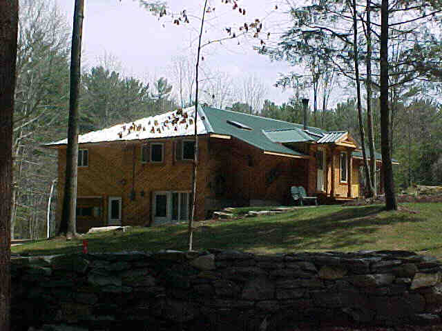 Building photograph for 48 PRESTON LANE